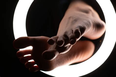 feet worship lick|Foot Fetishes: 8 FAQs About Why It Happens, Ways to Play, .